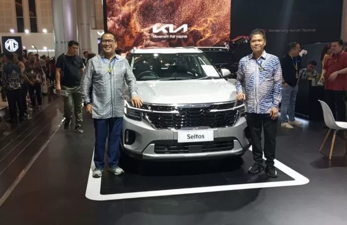 PT Kreta Indo Artha (KIA) kembali ikut serta dalam ajang GIIAS Surabaya 2024.