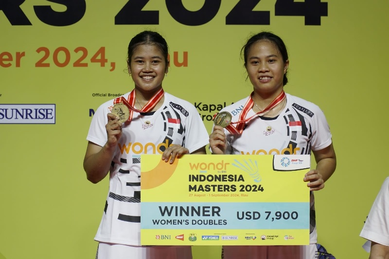 Ganda putri Indonesia, Jesita Putri Miantoro/Febi Setianingrum jadi juara WONDR by BNI Indonesia Masters 2024 setelah menang atas Mizuke Otake-Miyu Takahashi di Gelanggang Remaja Pekanbaru, Ahad (1/9)