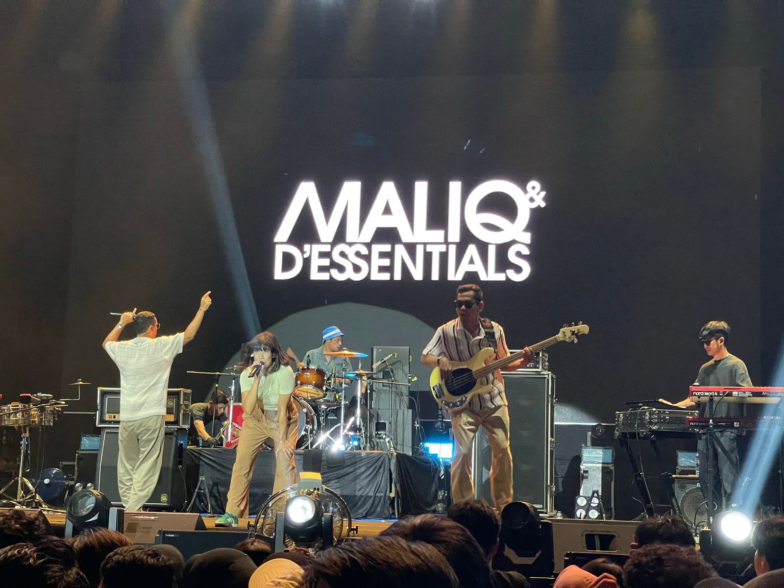 Maliq and D