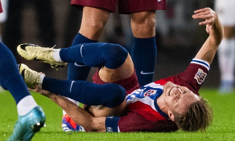 Kapten Timnas Norwegia Martin Odegaard mengalami cedera pergelangan kaki saat membawa negaranya mengalahkan Austria 2-1 di ajang UEFA Nations League.