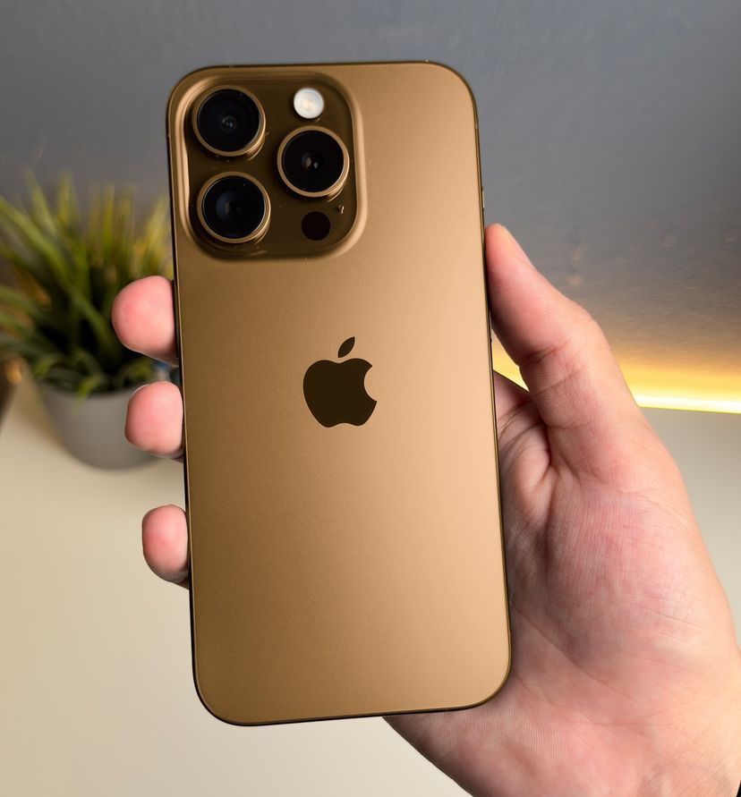 iPhone 16