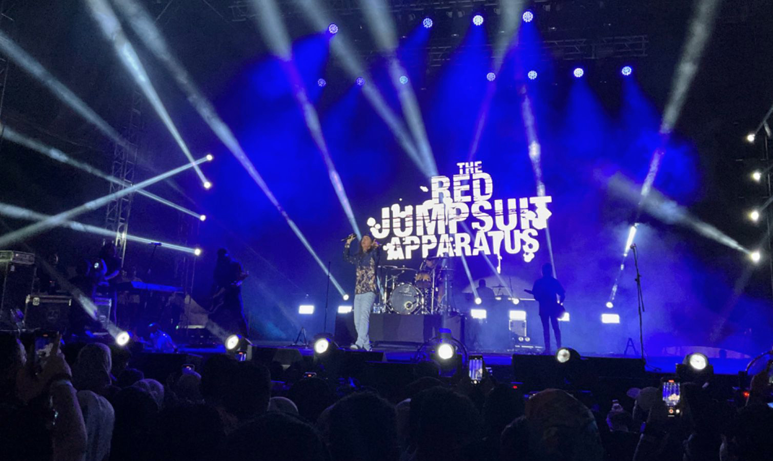 Grup band Rock asal Amerika The Red Jumpsuit Apparatus saat tampil pada Konser Ylo Fest 2024 di Lanud TNI AU Roesmin Nurjadin, Pekanbaru, akhir pekan lalu.