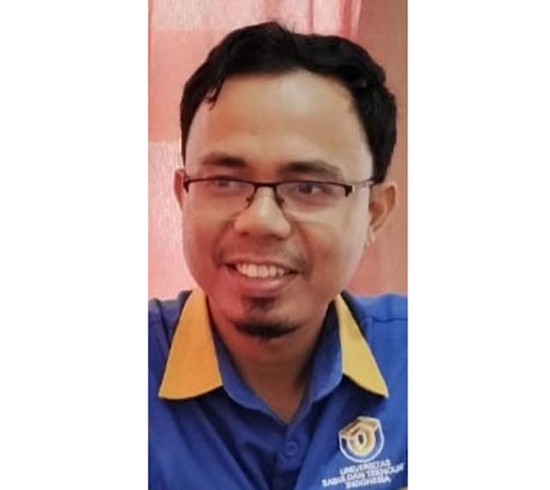 Jufri Hardianto Zulfan, Dosen Hukum Universitas Sains dan Teknologi Indonesia