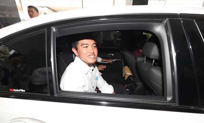 Ketua Umum PSI Kaesang Pangarep mendatangi Gedung KPK, Jakarta, Selasa (17/9/2024)