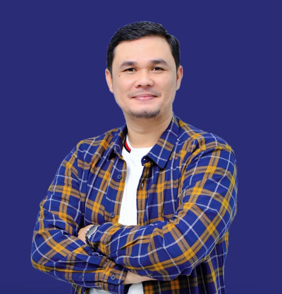 Ketua DPD Partai Golkar Kuansing Dr Adam SH MH.