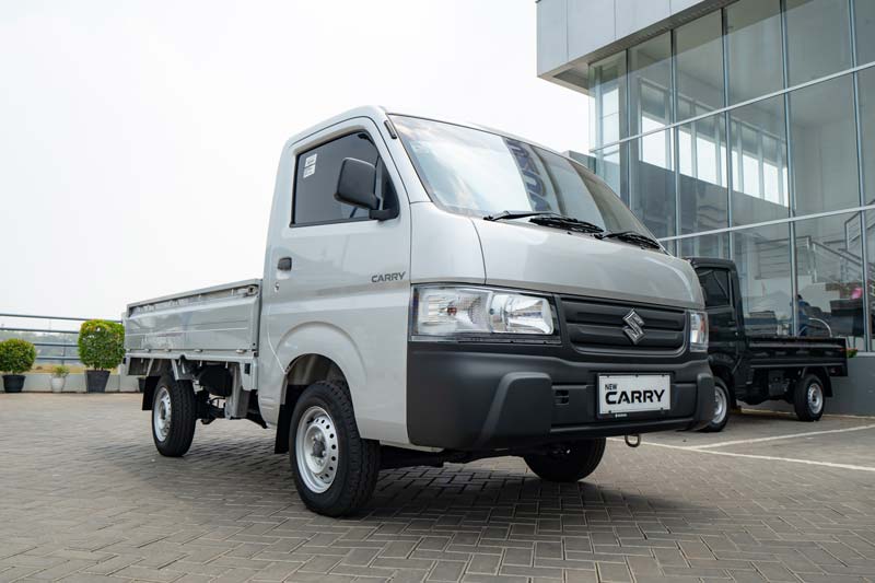 Suzuki New Carry menjadi salah satu ikon otomotif Indonesia yang sampai saat ini masih mendominasi dari generasi ke generasi.