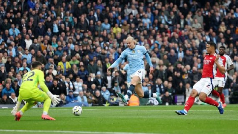 Erling Haaland telah mencapai 100 gol untuk Manchester City dalam 105 penampilan.