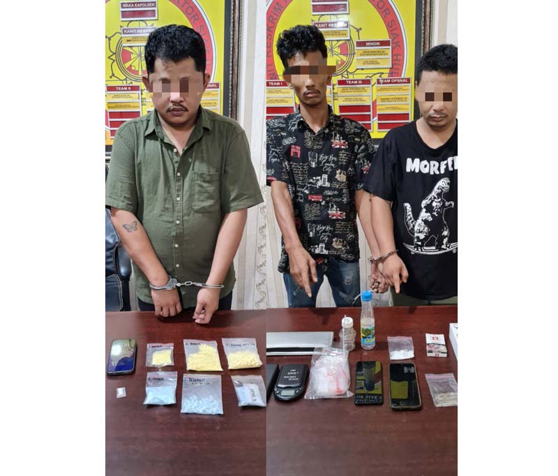 Tiga pengedar narkoba di Kecamatan Siak Hulu, Kabupaten Kampar berhasil ditangkap tim Opsnal Reskrim Polsek Siak Hulu.