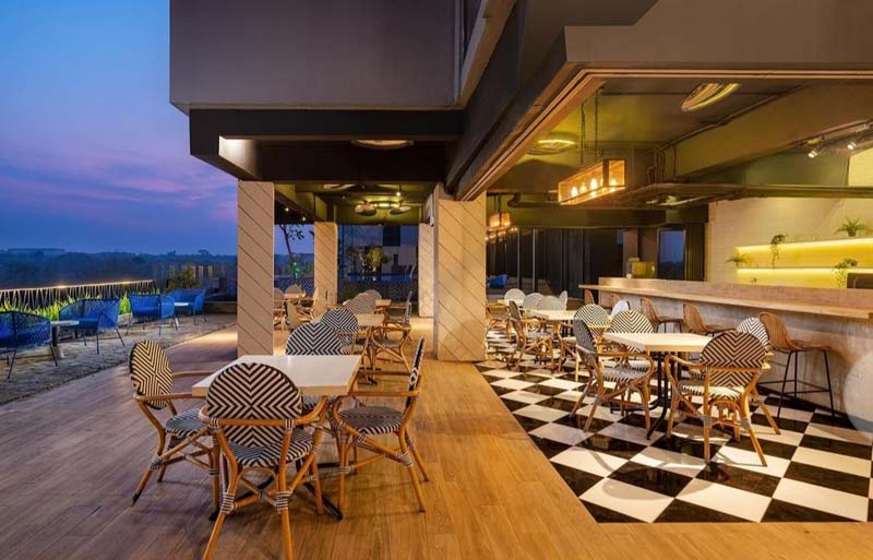 Prime Park Hotel and Con&shy;vention Pekanbaru menghadirkan promo menarik selama bulan September ini. Penawaran tersebut ialah promo staycation