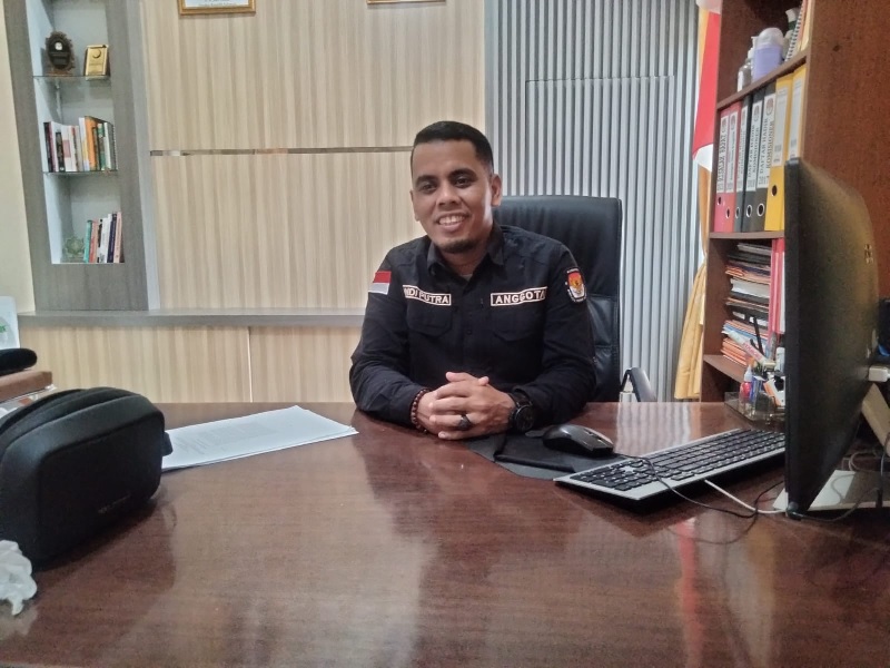 Ketua KPU Kabupaten Kampar Andi Putra