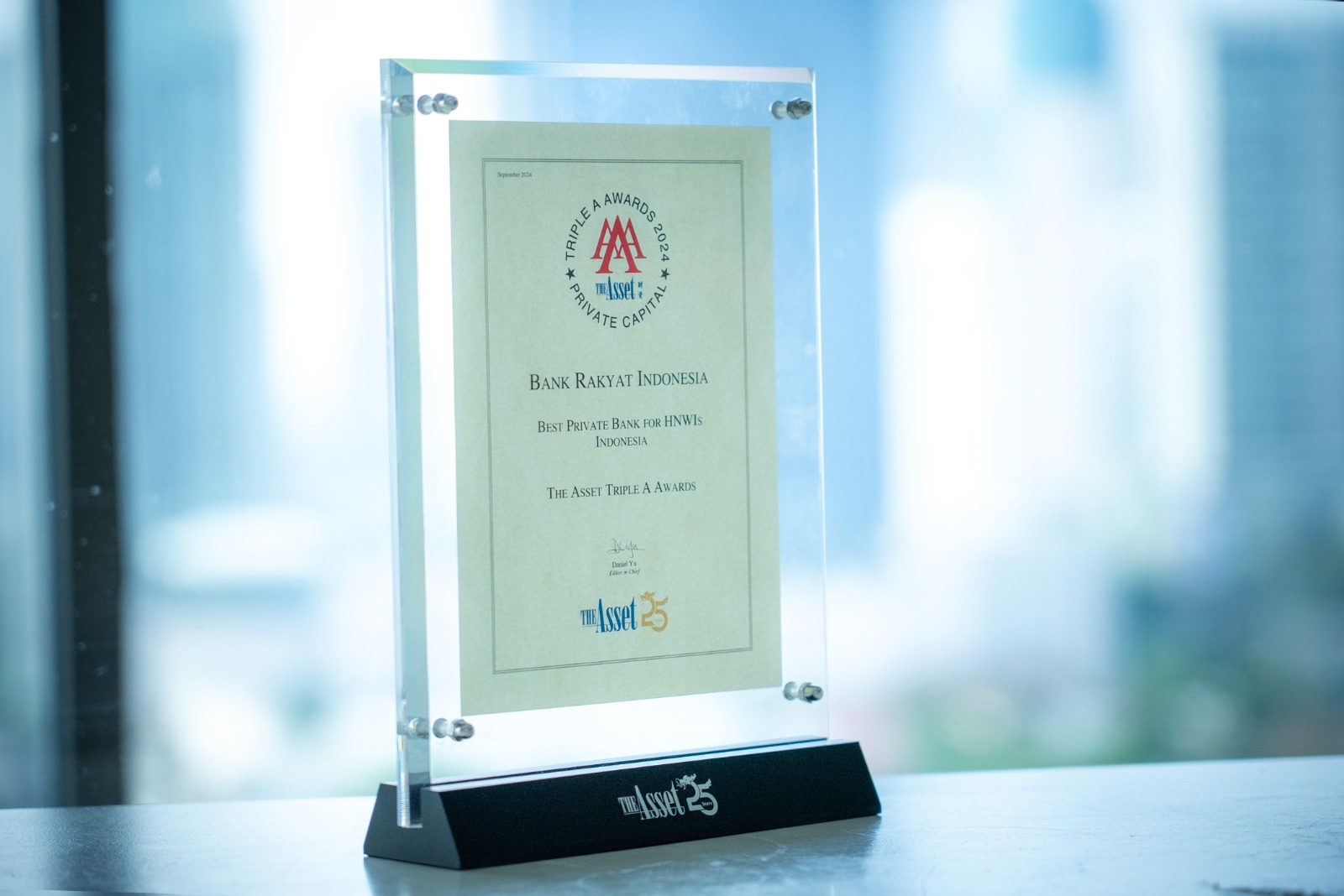 kembali mendapatkan anugerah penghargaan sebagai "Best Private Bank for HNWIs" di kategori Private Banking and Wealth Management pada The Asset Triple A Private Capital Awards 2024