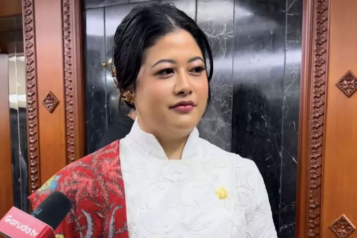 Diah Pikatan Orissa Putri Haprani alias Pinka Haprani di Gedung Nusantara, Kompleks Parlemen, Senayan, Jakarta, Rabu (2/10).