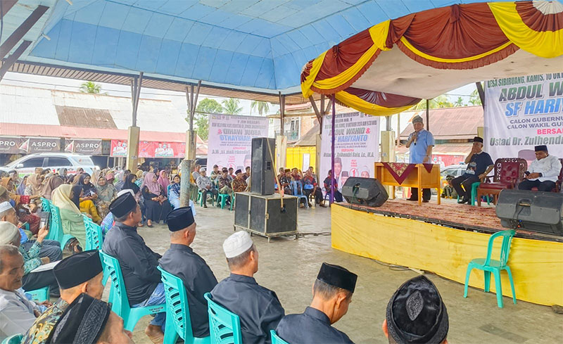 Calon wakil gubernur riau SF Hariyanto saat kampanye di Kabupaten Kampar, Kamis (10/10/2024).