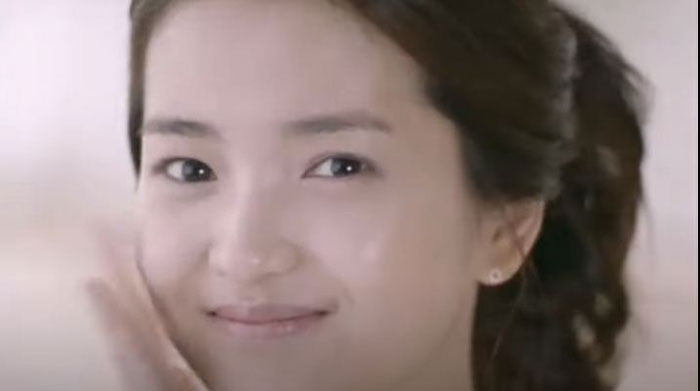 Aktris Korea Selatan Kim Tae Ri dikabarkan akan bermain dalam drama terbaru berjudul Jeongnyeon: The Star Is Born.