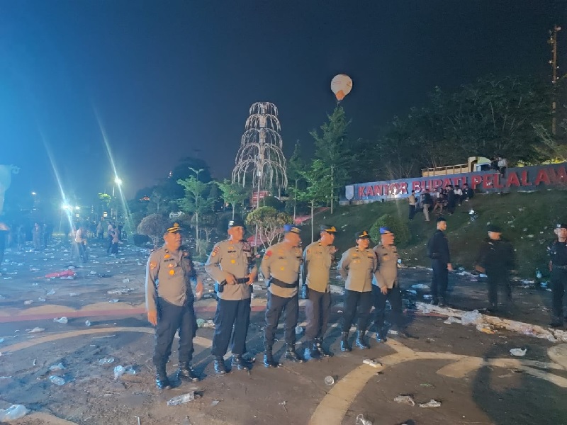 Acara penutupan Helat Pelalawan berlangsung aman dan kondusif di halaman Kantor Bupati Pelalawan Kota Pangkalankerinci, Sabtu (12/10/2024).