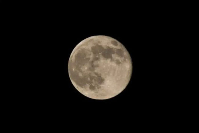 Bulan Purnama Hunter Moon, Ilustrasi. (Daniel Garrido/Getty Images)