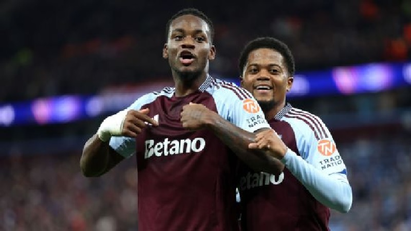 Penyerang muda Kolombia, Jhon Duran mencetak gol pembuka Aston Villa ke gawang Bologna pada matchday ketiga Liga Champions format baru.