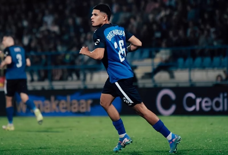 Wak Haji Ragnar Oratmangoen berhasil mencetak gol perdananya untuk FCV Dender di Liga Belgia.