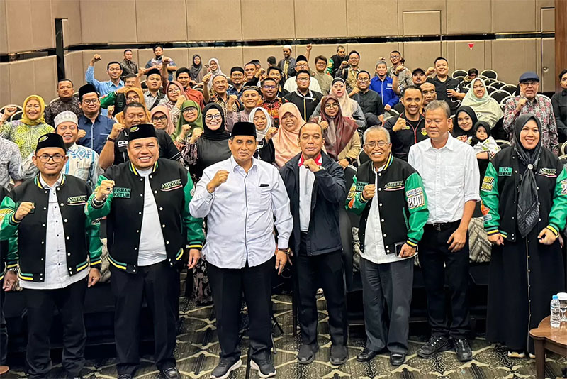 Dialog Interaktif dan Rapat Anggota Asosiasi Muslim Penyelenggara Haji & Umrah Republik Indonesia (AMPHURI), Selasa (5/11).