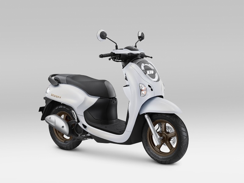 PT Astra Honda Motor (AHM) menghadirkan generasi terbaru dari salah satu skutik terlarisnya New Honda Scoopy.