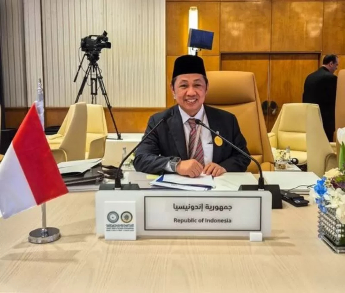 Wakil Menteri Luar Negeri RI Anis Matta menghadiri KTT Gabungan Liga Arab dan OIC, di Riyadh, Arab Saudi, Senin (11/11/2024).