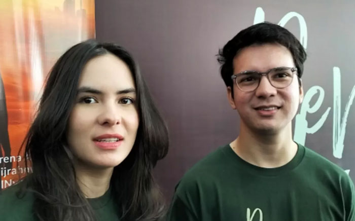 Steffi Zamora dan Endy Arfian.