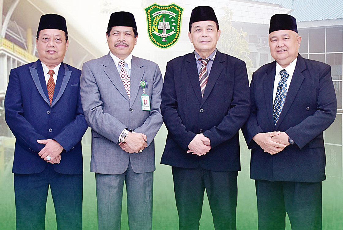 Para pimpinan Fakultas Pertanian Universitas Islam Riau foto bersama, baru-baru ini.