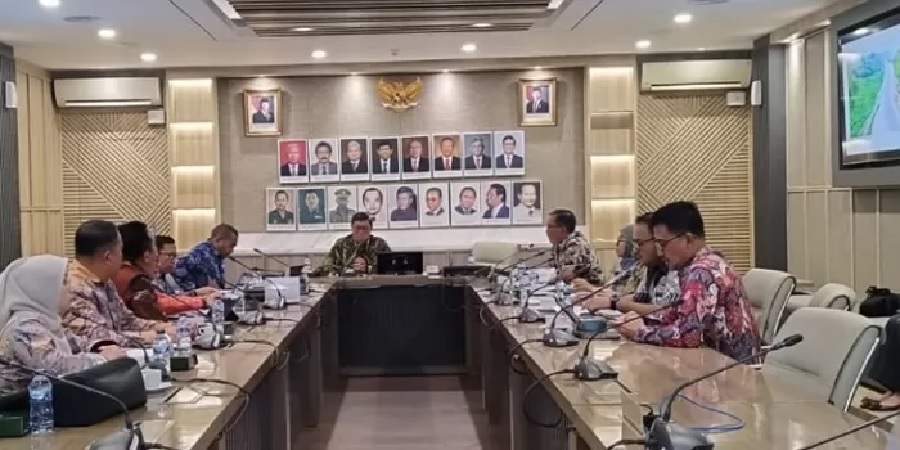 Presiden RI Prabowo Subianto dijadwalkan melakukan ground breaking atau peletakan batu pertama Flyover Sitinjau Lauik pada pertengahan Desember 2024.