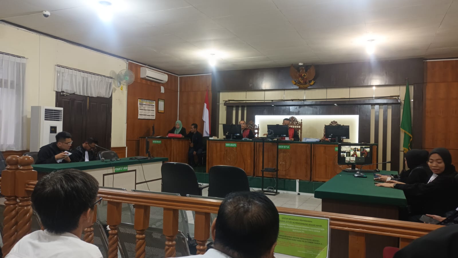 Sidang vonis perkara korupsi Pembangunan Hotel Kuansing dengan terdakwa Mantan Bupati Sukarmis di PN Pekanbaru pada Selasa (19/11/2024).