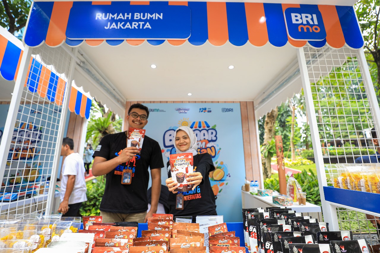 Produk UMKM Rumah BUMN binaan BRI Ramaikan Bazar UMKM BRILiaN