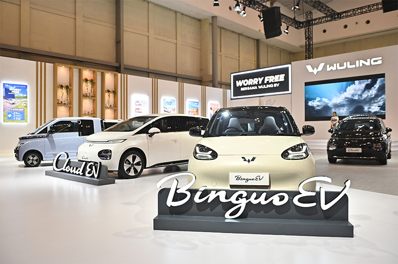 Mobil listrik terlaris di Indonesia, Wuling BinguoEV tampil memukau di MUF GJAW 2024.