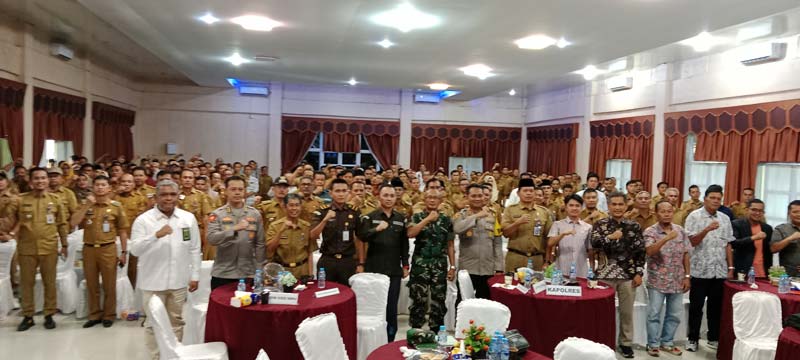 Kapolres Kuansing AKBP Pangucap Priyo Soegito SIK MH, Ketua KPU Wawan Ardi, Ketua Bawaslu Mardius Adi Saputra, Pabung Kodim 0302, Kajari, dan tim paslon