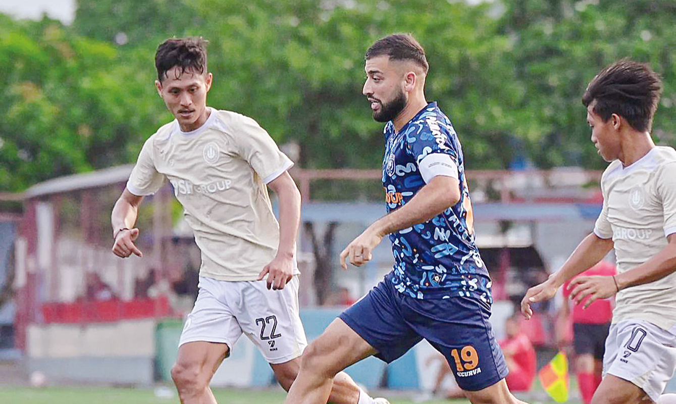 Para pemain PSPS saat melakukan uji coba, beberapa waktu lalu.