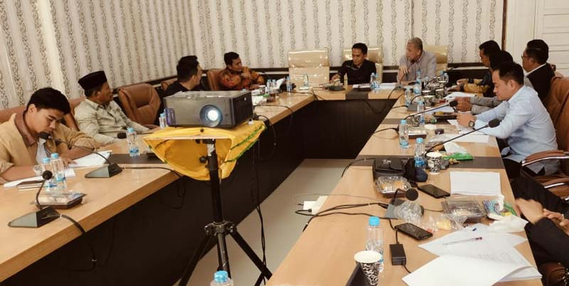 Rapat penyusunan&nbsp;rancangan peraturan DPRD Rohil tentang Tatib masa jabatan 2024-2029 yang digelar di Bagansiapiapi, akhir September lalu.