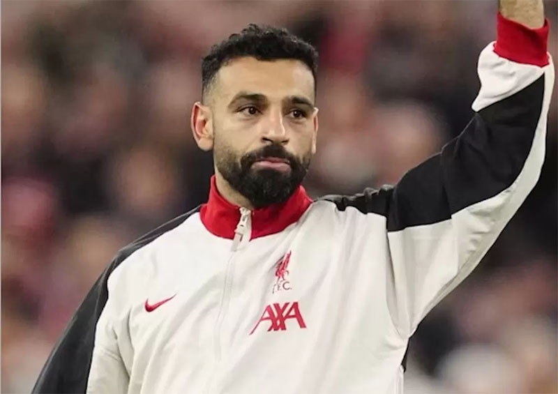 Mohamed Salah berada dalam ambang pintu keluar dari Liverpool