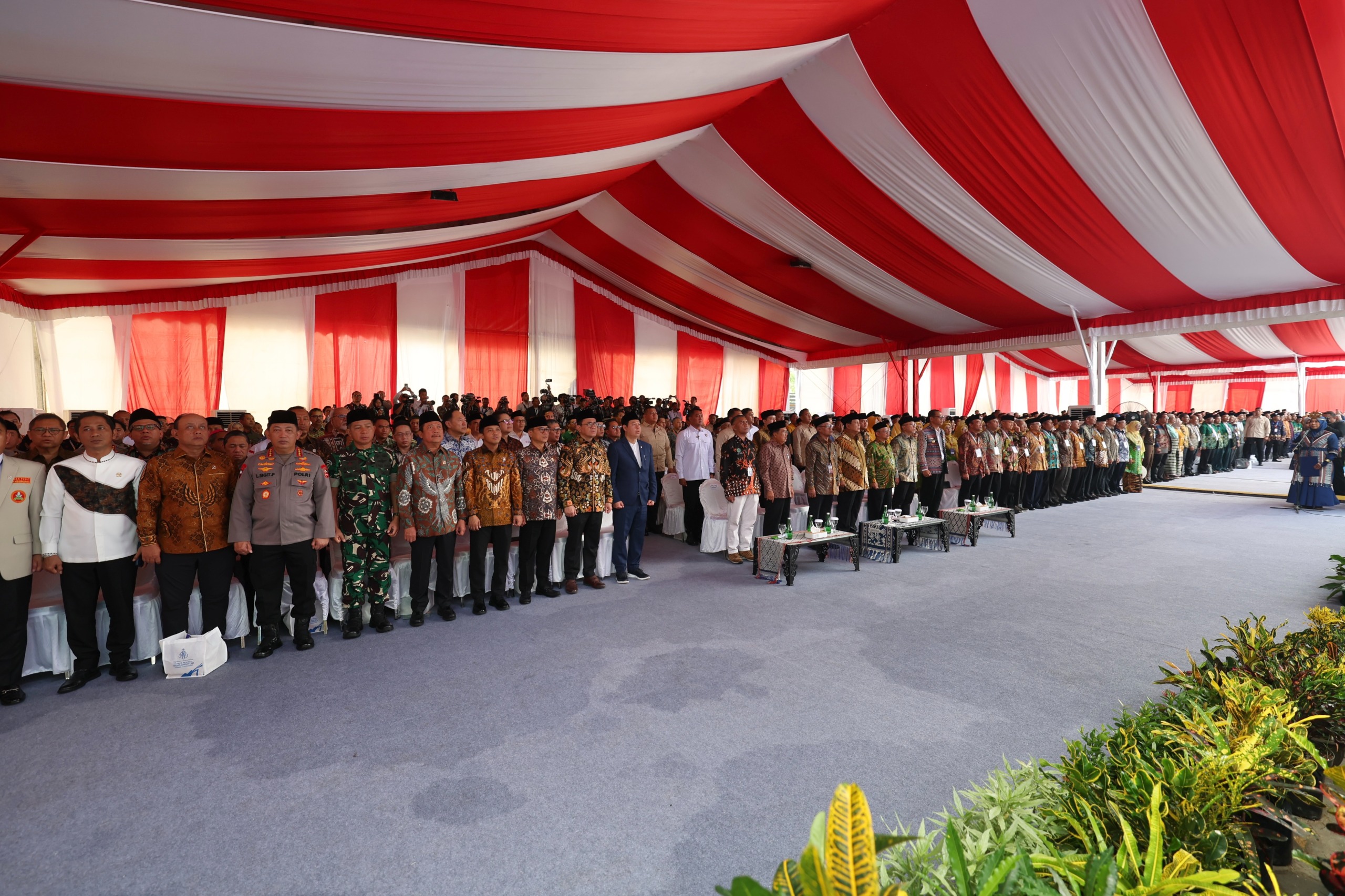 Suasana Tanwir dan Milad ke-112 Muhammadiyah saat dibuka resmi oleh Presiden Prabowo Subianto di UMK, Kupang, NTT, Rabu (4/12/2024).