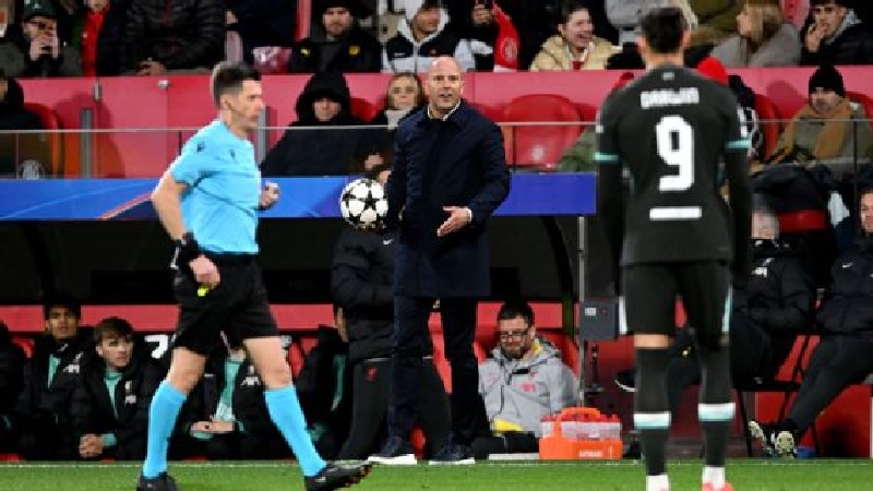 Manajer Liverpool Arne Slot telah membimbing skuadnya meraih rekor sempurna, enam kemenangan di Liga Champions  fotmat beru.
