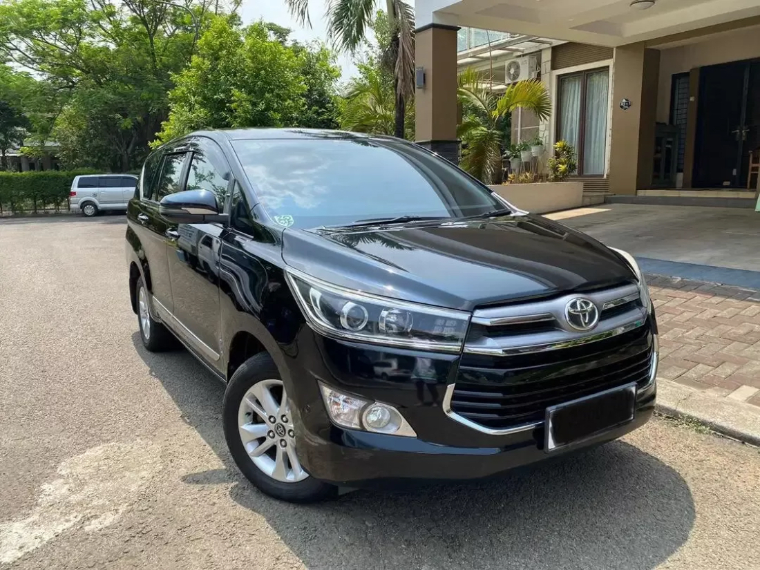 Toyota Innova Reborn.