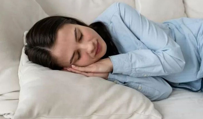 Ilustrasi tidur.