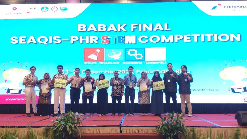 PT PHR bersama mitra pelaksana SEAMEO Regional Centre for  QITEP in Science (SEAQIS) mengumumkan pemenang kompetisi bidang Sains, Teknologi, Engineering, dan Matematika (STEM) di Pekanbaru.