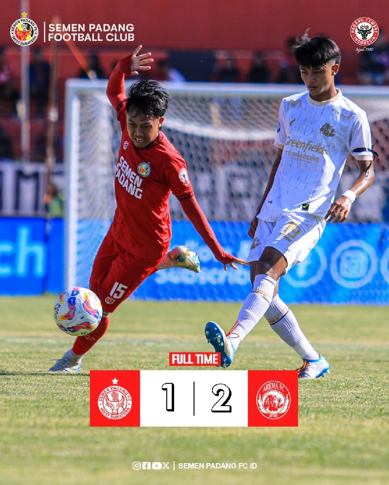 Semen Padang FC harus mengakui keunggulan Arema FC dengan skor 1-2 dalam lanjutan BRI Liga 1 musim 2024/2025 di GOR Haji Agus Salim, Kota Padang, Jumat (27/12) sore. )