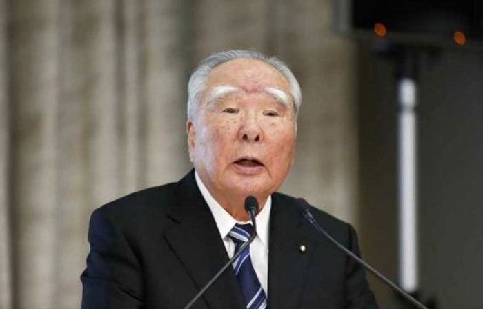 Osamu Suzuki meninggal dunia di usia 94 tahun.