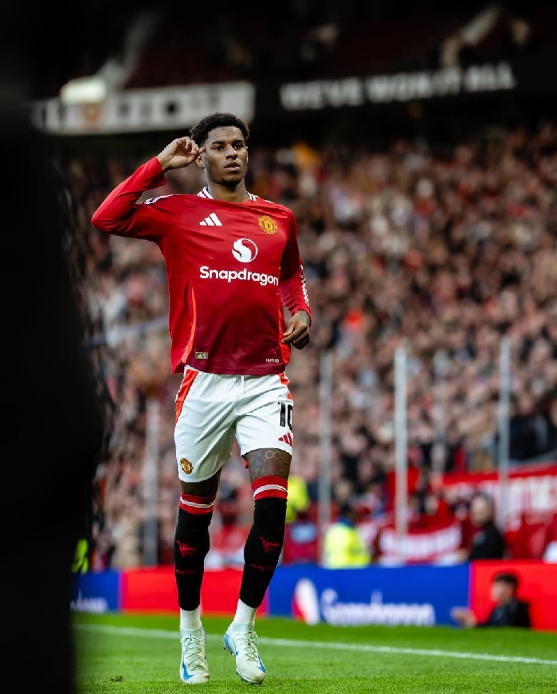 Penyerang Manchester United Marcus Rashford telah mengisyaratkan bahwa ia mungkin terbuka untuk meninggalkan klub yang ia bela sejak usia tujuh tahun.