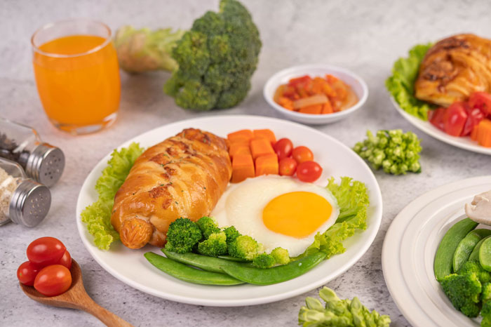Ilustrasi makanan sehat untuk sarapan.