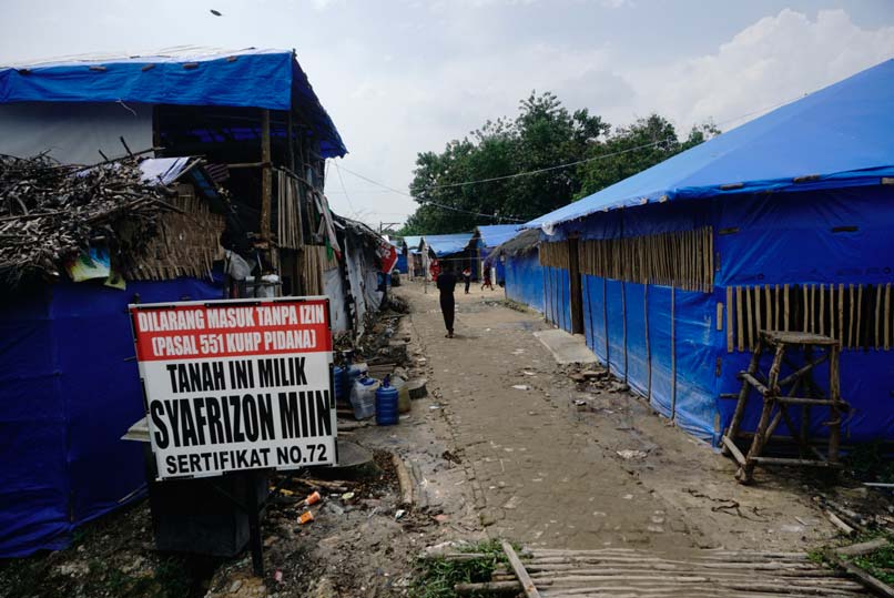 Suasana di kamp pengungsian warga etnis Rohingya di lahan kosong, belakang Kantor Rudenim Pekanbaru, Jumat (10/1/2025).