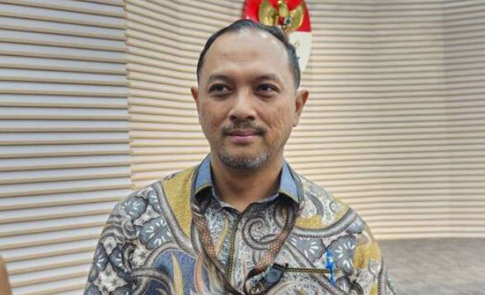 Juru Bicara KPK, Tessa Mahardhika Sugiarto