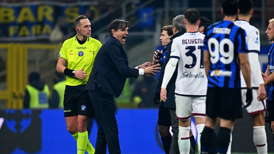 Pelatih Inter Milan Simone Inzaghi frustrasi sepanjang pertandingan saat ditahan imbang Bologna 2-2 dalam lanjutan Serie A Italia di San Siro.