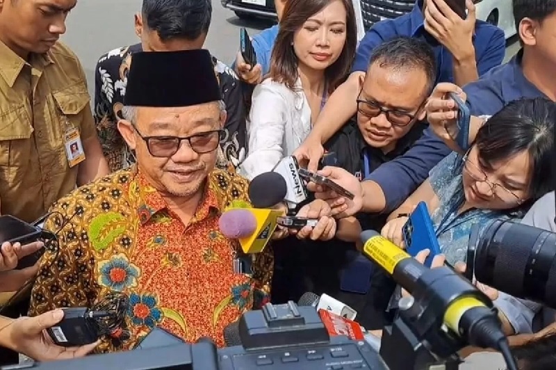 Menteri Pendidikan Dasar dan Menengah (Mendikdasmen) Abdul Mu