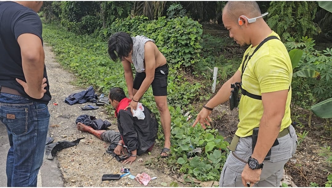 Satres Narkoba Polres Kuansing berhasil menangkap tersangka sabu dan ekstasi di Desa Koto Baru Kecamatan Singingi Hilir, Jumat (17/1/2025).