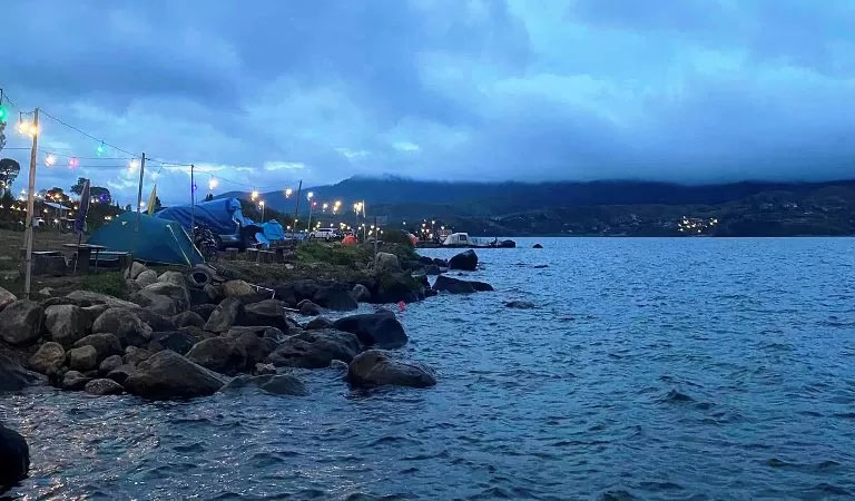 Objek Wisata Pulau Cemara, Jorong Taluak Dalam, Nagari Alahan Panjang, Kabupaten Solok.